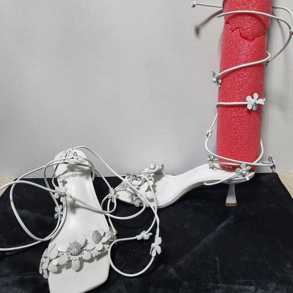 Aldo Fiorela White Leather Open Toe Straps Kitten Heels Size 6 - Picture 1 of 6
